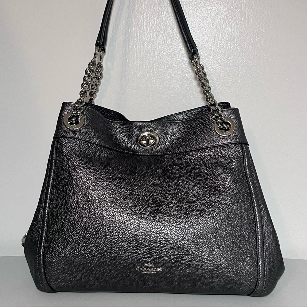 Coach Black Leather Chain Shoulder Bag